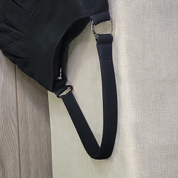 Vera Bradley Black Quilted Women's Bag - Picture 5 of 12